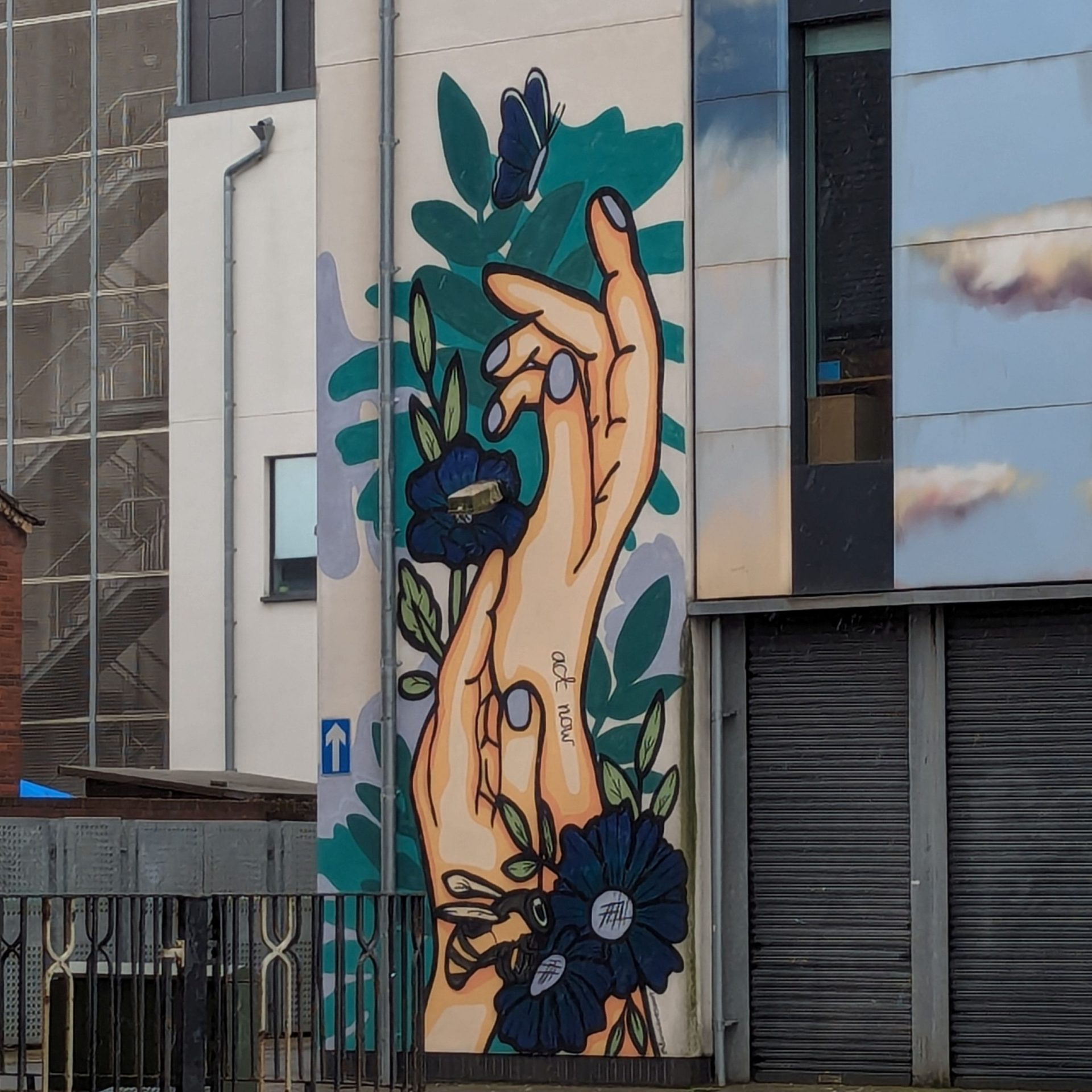 Belfast Memorials, Statues, and Street Art
